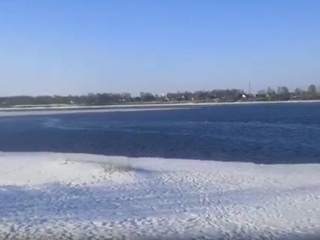 В Рыбинске спасатели сняли с льдины двух 11-летних детей