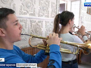 Учитель школы искусств из Новосибирской области получил президентскую премию