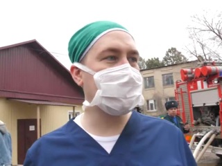 Врачам пришлось проводить операцию на сердце во время пожара