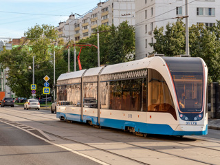 Московскому трамваю исполнилось 122 года