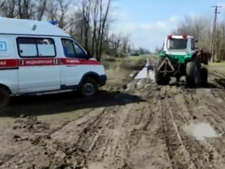 Пациент не дождался скорой из-за плохой дороги в Ростовской области