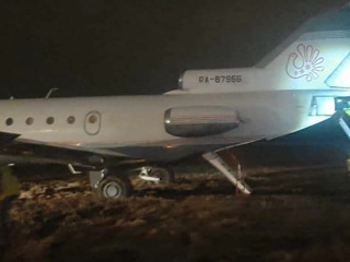 В Пулково произошел инцидент с выкатыванием самолета за пределы ВПП