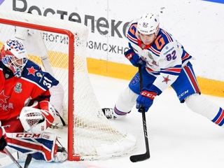 Хоккеисты СКА победили ЦСКА в третьем овертайме