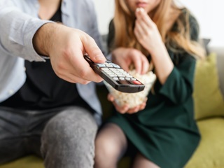 Просмотр телевизора связан с образованием опасных тромбов