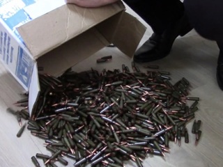 Правоохранители нашли склад боеприпасов в питерской коммуналке
