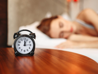 Хронический недосып связан со старческим слабоумием. Результаты самого длительного исследования