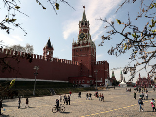 Синоптик рассказал о возвращении тепла в Москву