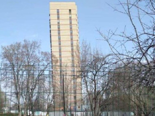 Оптическая иллюзия: в Москве появилась своя Пизанская башня
