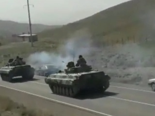 Неразорвавшаяся ракета застряла в жилом доме в Киргизии