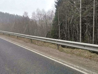 Вести. На дорогах Поморья неизвестные похищали стойки барьерного ограждения