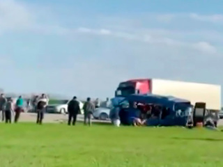 Новости на России 24. Шестеро детей погибли в страшной аварии на Ставрополье