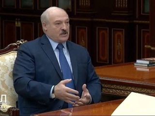 Лукашенко лишил званий ряд силовиков за угрозы и участие в акциях протеста