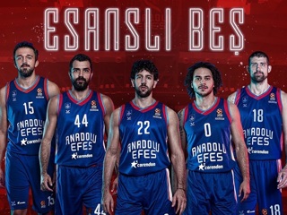 "Анадолу Эфес" выиграл баскетбольную Евролигу