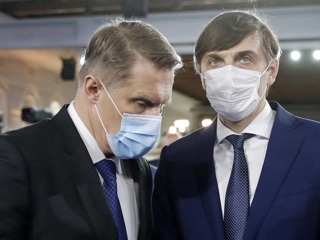 Мурашко и Кравцов вылетели в Казань
