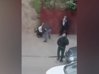 Предпринимателя из Ельца жестоко избили на глазах у полицейского