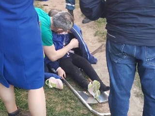 Автомобиль МЧС вылетел с дороги и сбил девочку на востоке Подмосковья