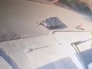 Принял за мешок с мусором: водитель переехал лежащего мужчину в Челябинске