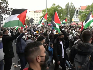 В Берлине арабы протестуют против политики Израиля