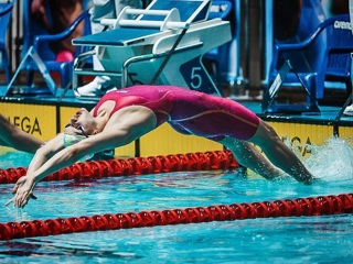 Россиянки выиграли эстафету чемпионата Европы по плаванию