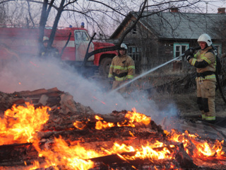 Под Иркутском пожар уничтожил 28 домов
