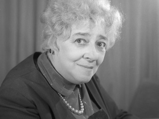 Я разрушала ее одиночество: Камбурова рассказала о дружбе с Раневской