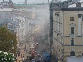 В центре Москвы произошел пожар, перекрыта Большая Никитская улица