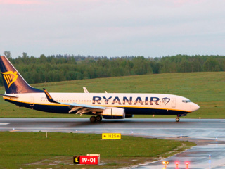 Новости на "России 24". Не вправе давать оценки: Путин об инциденте с Ryanair