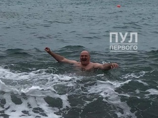 Александр Лукашенко искупался в море в Сочи