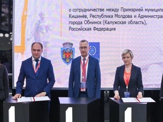 "Надо строить мосты": Обнинск и Кишинев стали партнерами в рамках ПМЭФ