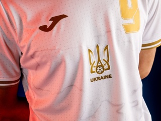 Обманка: Захарова и Пушков прокомментировали форму сборной Украины