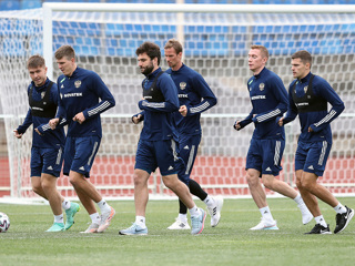 Футбольная сборная России объявила состав на матч с Хорватией