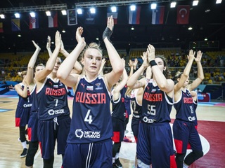 Российские баскетболистки вышли в четвертьфинал Евробаскета
