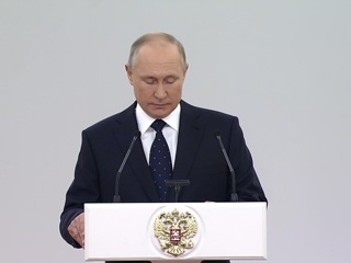 Путин: в условиях пандемии Госдума функционировала без пауз
