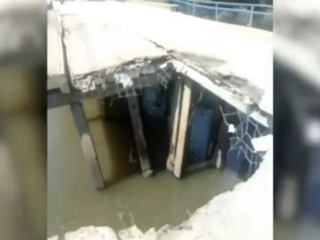 Рухнувший в Приморье мост сняли на видео