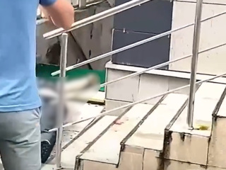 У московской букмекерской конторы мужчина зарезал оппонента