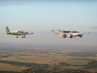 Летающий автомобиль AirCar совершил первый длительный полет