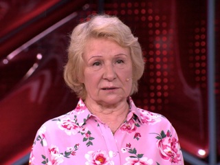 Люся вышла из тени: что известно о самой звездной домработнице шоу-бизнеса