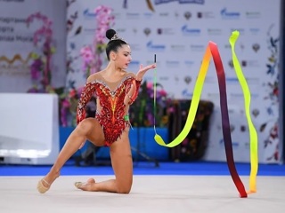 Крамаренко стала первой на турнире по художественной гимнастике