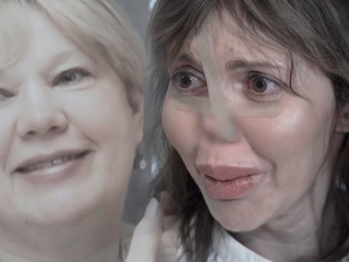 Хотят добить до конца: мать Аршавина выгнала на улицу экс-жену футболиста