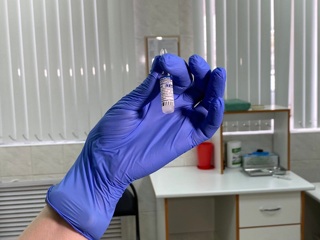 В Хабаровске хотят поощрить волонтеров, помогающих в вакцинации населения
