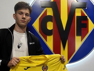 20-летний российский футболист Иосифов стал игроком Вильярреала