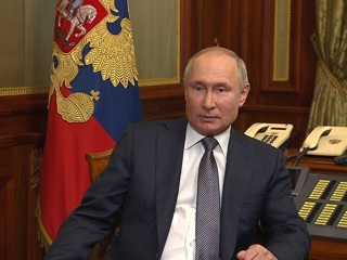 Стало известно, с кем российский лидер проведет телефонный разговор