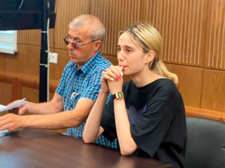 С осторожностью относилась к вождению: родные арестованной в шоке