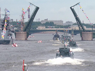 Главный военно-морской парад стал самым масштабным в истории