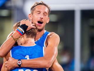 Российские волейболисты-пляжники штурмуют плей-офф чемпионата Европы