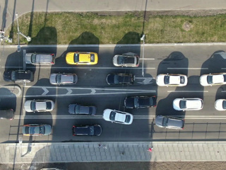 За два года число автовладельцев в России уменьшилось на 5%