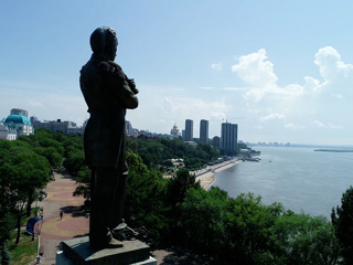 Деловое путешествие. Сшивая край