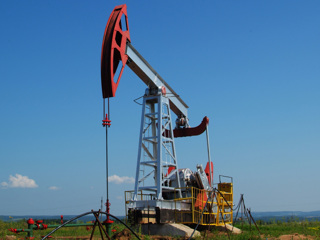 Средняя цена российской нефти Urals упала ниже $50 за баррель
