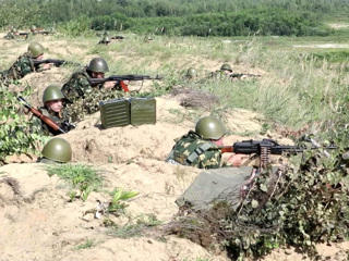 Минск показал Риге и Вильнюсу, как защищать границу от нарушителей