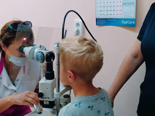 Ростовские врачи вылечили мальчику глаз, сильно поврежденный крысой